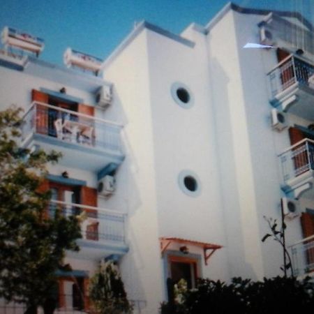 Panorama Studios Meyisti Exterior photo